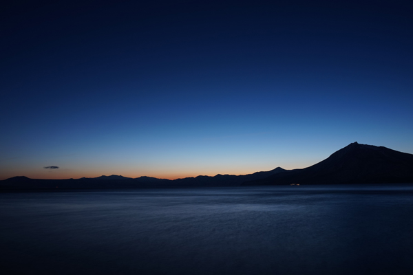 写真：支笏湖トワイライト