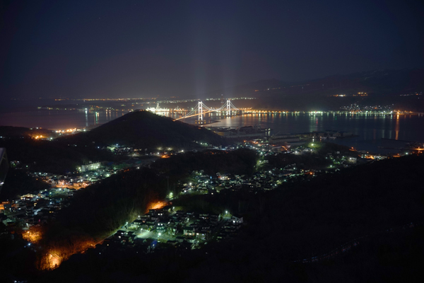 写真：測量山からの夜景